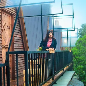 Villa Hunters Wood, Nuwara Eliya